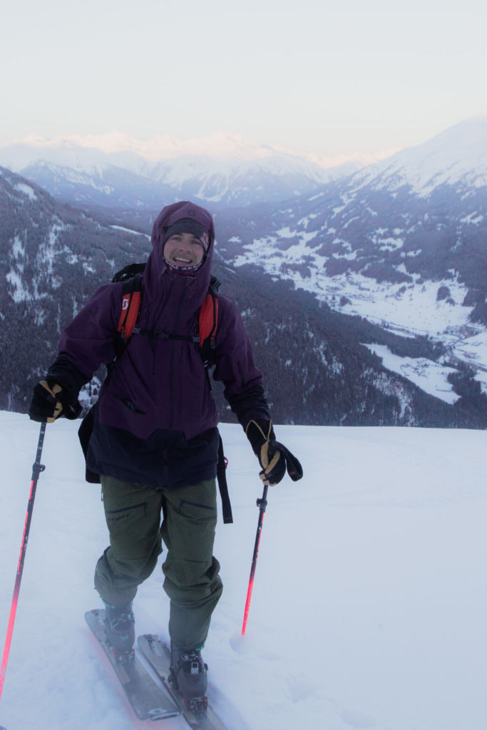 Snowmads Fabian Lentsch Pitztal Skitouring Freeski Winter Red Bull 27i6053 By Florian Breitenberger